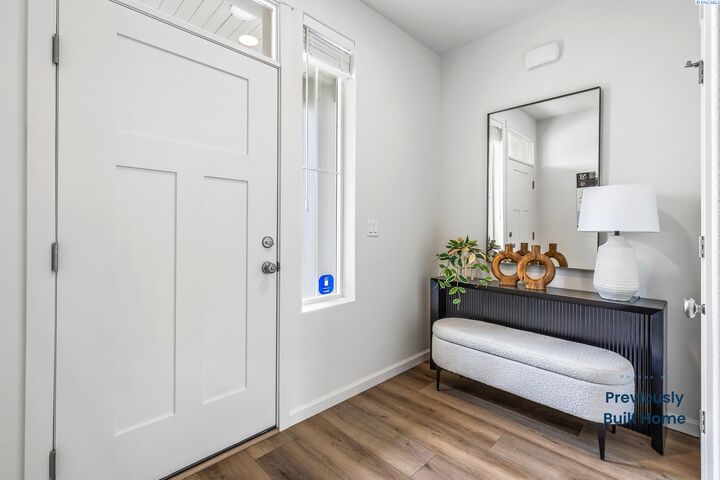 Property Photo:  2935 Meadowlark Ave  WA 99352 