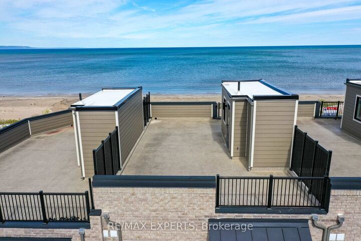 Property Photo: 7 Julia Circle ON L9Z 2M4