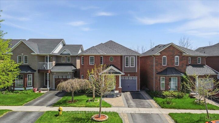 45 Angier Crescent — photo 1