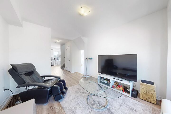 Property Photo: 2 Reid Avenue N ON L8H 0B5