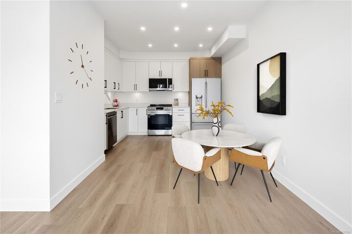 Property Photo: 7057 Central Saanich Rd #101 BC V8M 1Y3