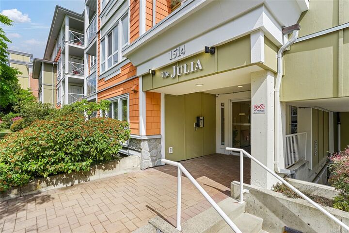Property Photo: 1514 Church Ave 204 BC V8P 0A3