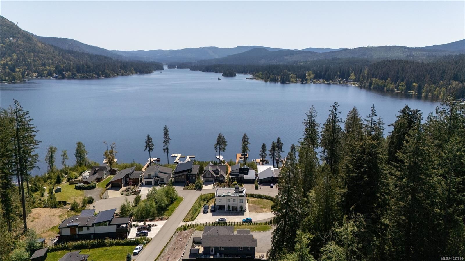 Property Photo: 2639 Katy'S Cres BC V0R 2W0