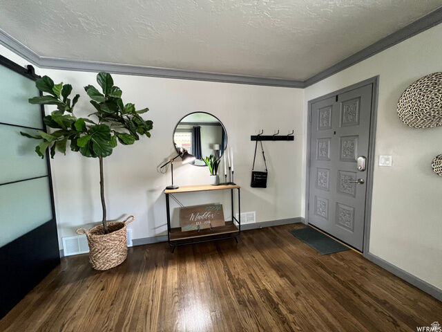 Property Photo: 8032 S Adams St UT 84047