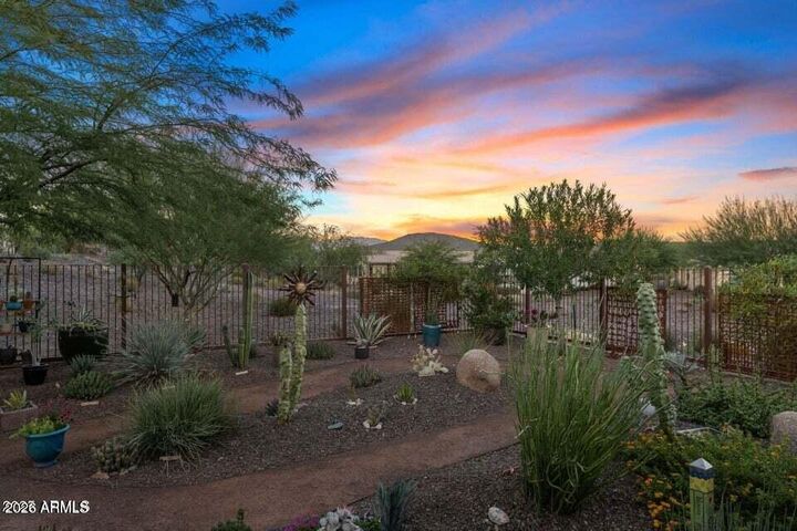 Property Photo:  3199 Prospector Way  AZ 85390 