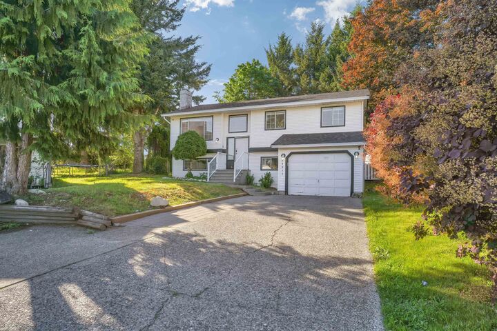 Property Photo: 33511 Kinsale Place BC V2S 8B2