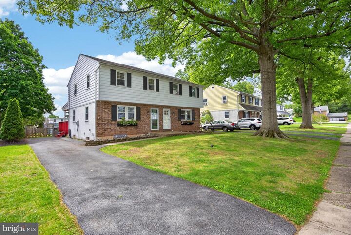 Property Photo:  688 S 6th Avenue  PA 19468 