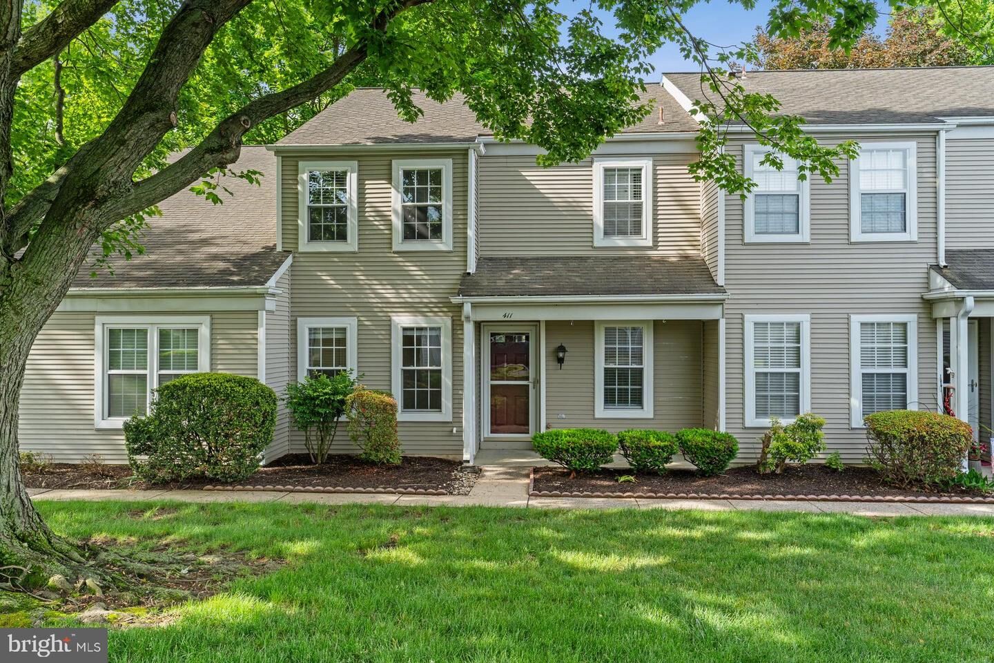 Property Photo:  411 Barrington Court  PA 17078 