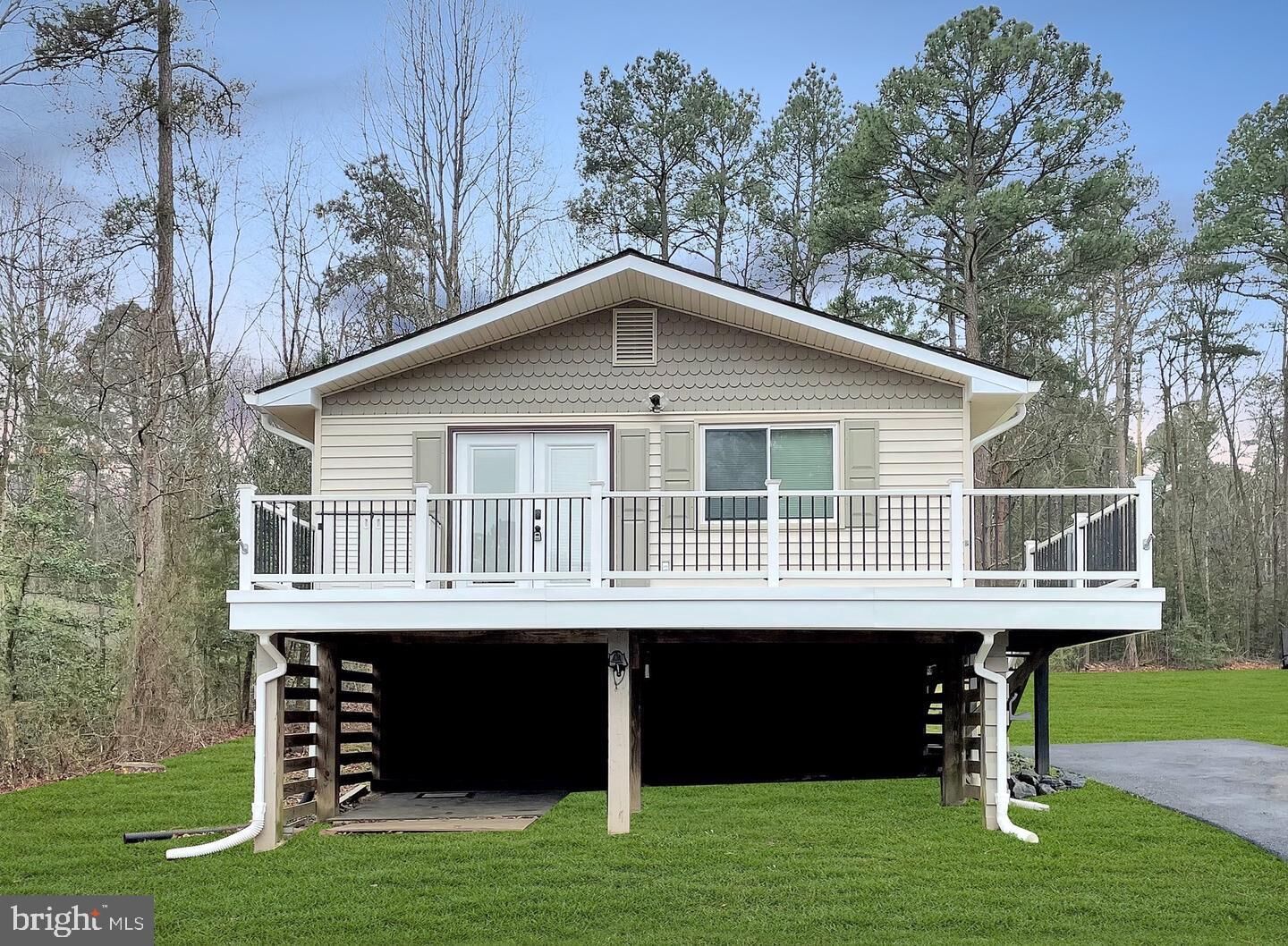 Property Photo: 231 Lake Caroline Drive VA 22546