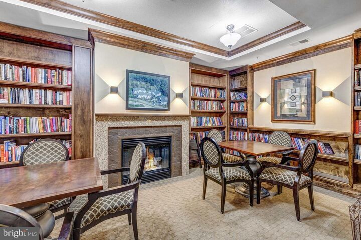 Property Photo: 7880 Rolling Woods Court 2103 VA 22152