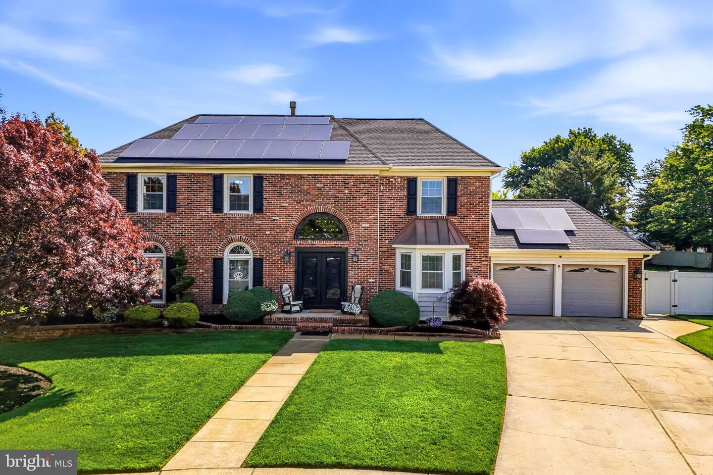 Property Photo: 6 Williamsburg Court NJ 08080