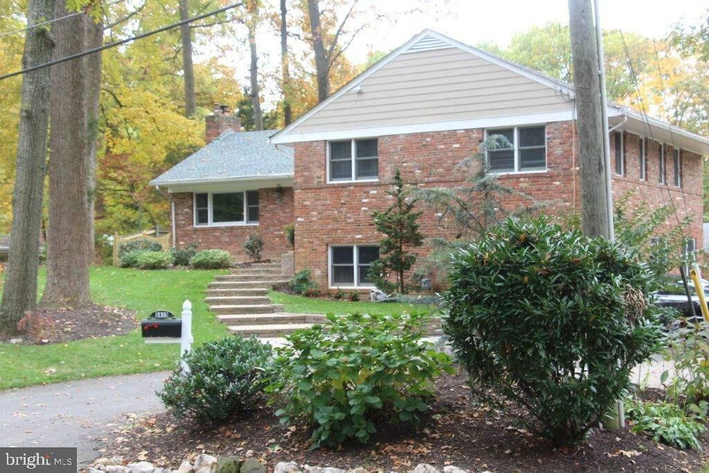 Property Photo:  6419 Lyric Lane  VA 22044 