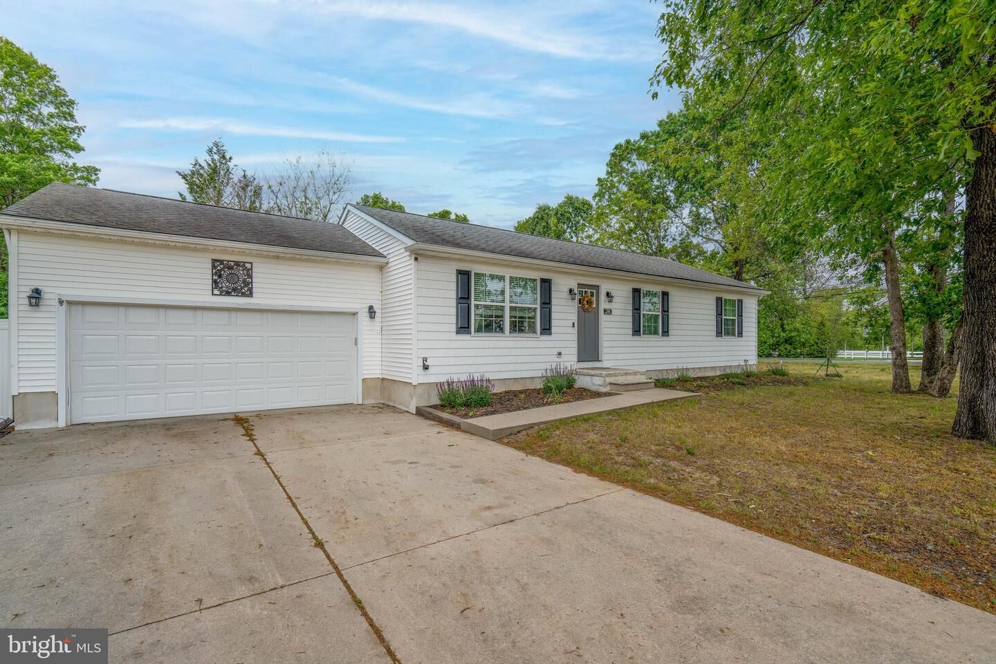 Property Photo: 1100 Charles Street NJ 08360