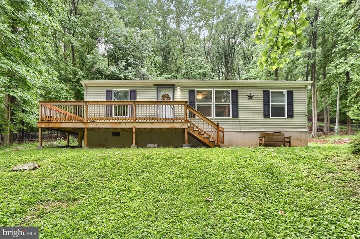 Property Photo:  1148 N Moulstown Road N  PA 17331 