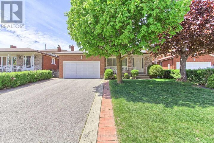 Property Photo: 318 Colborne Street ON L3Z 2E1