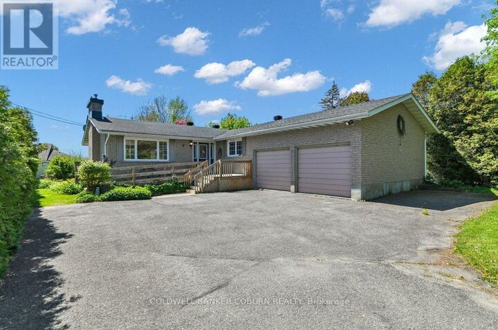 Property Photo:  10 Manning Road  ON K0C 1P0 