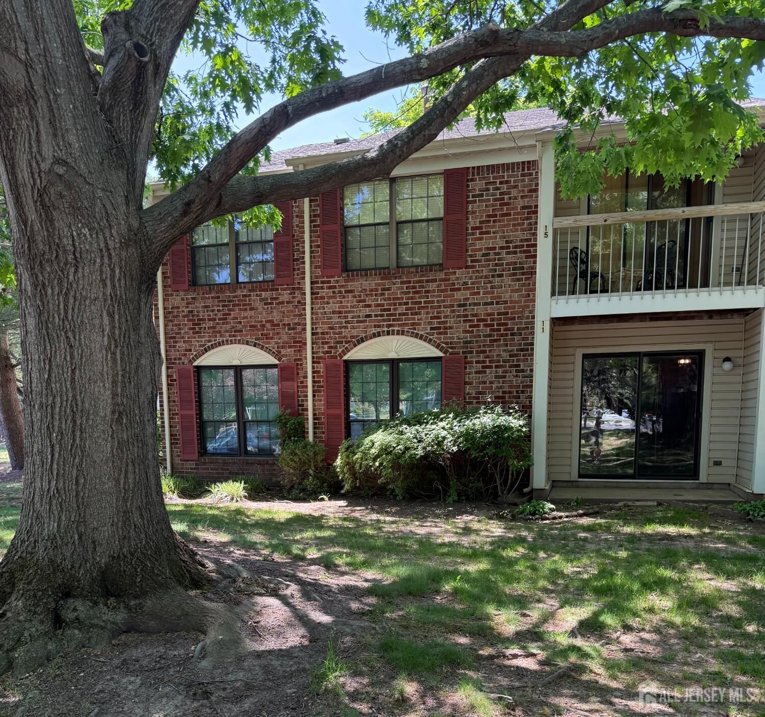 Property Photo:  11 Crabapple Lane  NJ 08823 