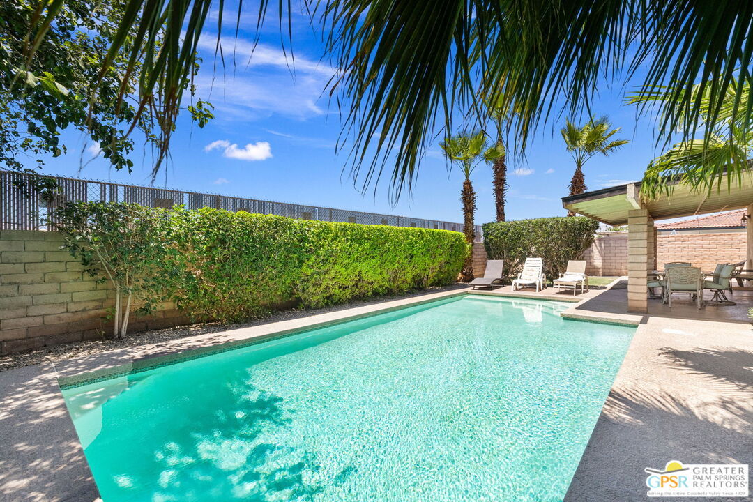Property Photo: 44593 Roundtable St CA 92201