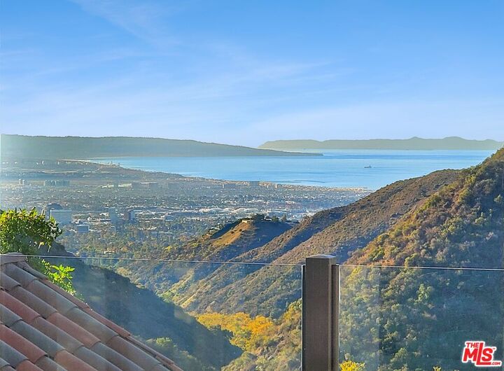 Property Photo:  12608 Promontory Rd  CA 90049 