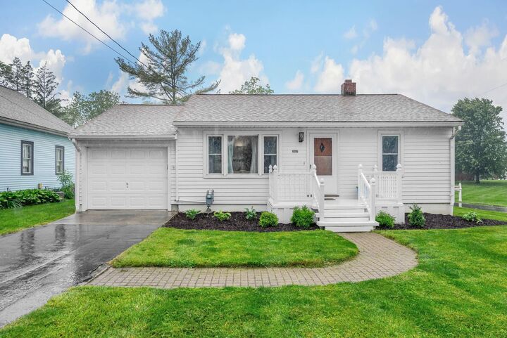 Property Photo:  207 N Columbus Street  OH 43074 