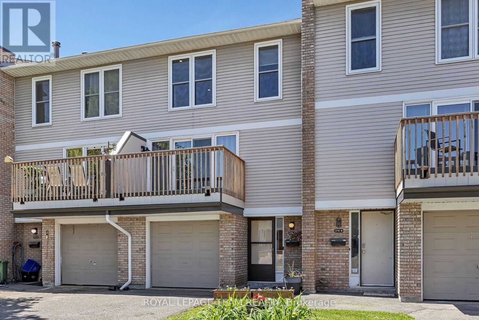 Property Photo:  276 Dalehurst Drive C  ON K2G 4J5 