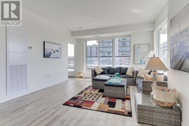 Property Photo: 185 Deerfield Road 503 ON L3Y 0G7