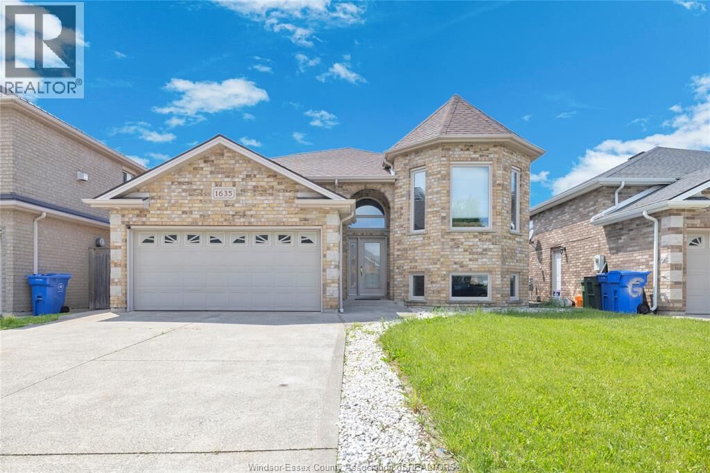 Property Photo:  1635 Meridian  ON N9G 3E7 