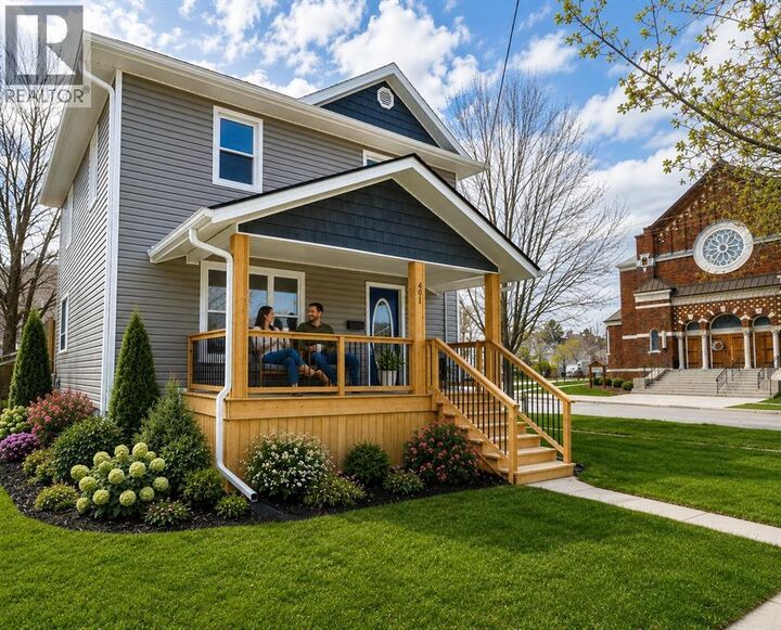 Property Photo:  401 Devine Street  ON N7T 1V6 