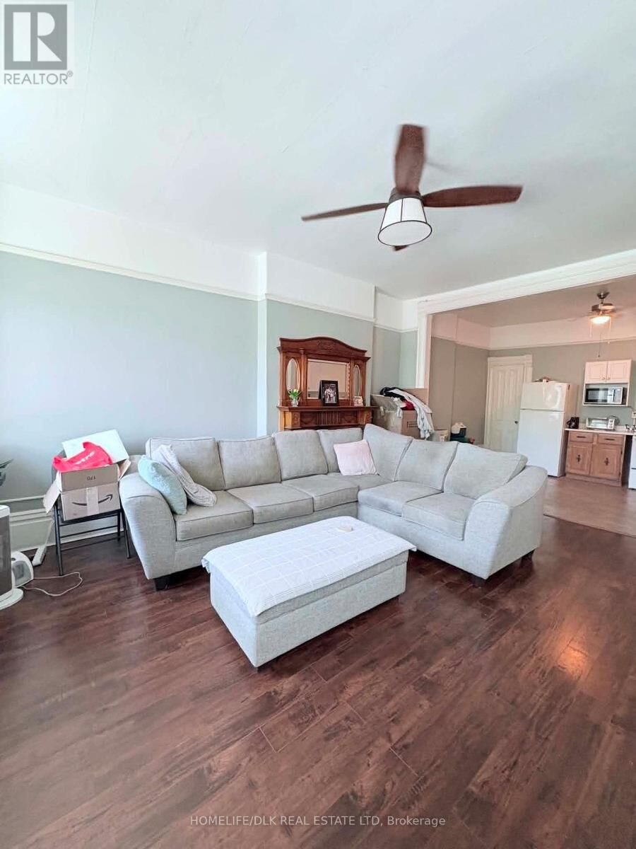 Property Photo:  33 King Street West 1  ON K6V 3P7 