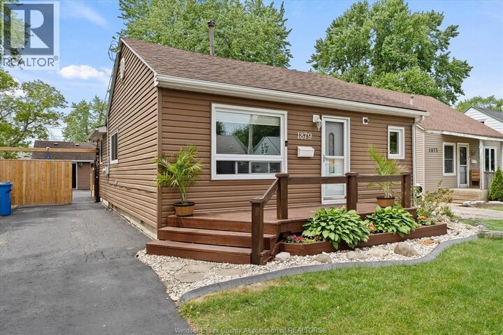Property Photo:  1879 Aubin Road  ON N8W 4L1 