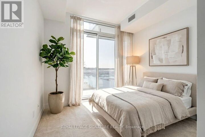Property Photo:  90 Stadium Road 322  ON M5V 3W5 