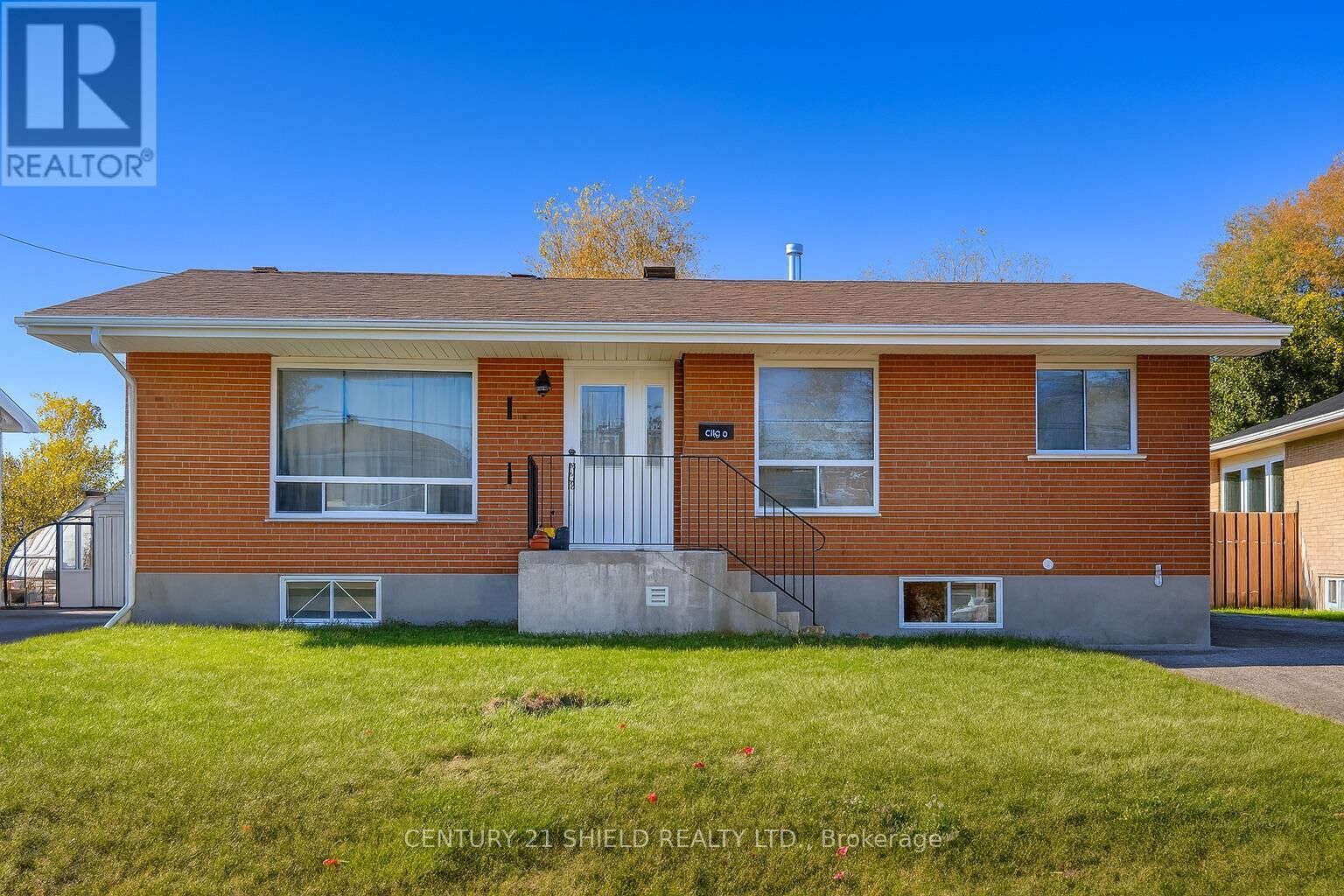 Property Photo: 1336A Alfred Street ON K6J 4Z8