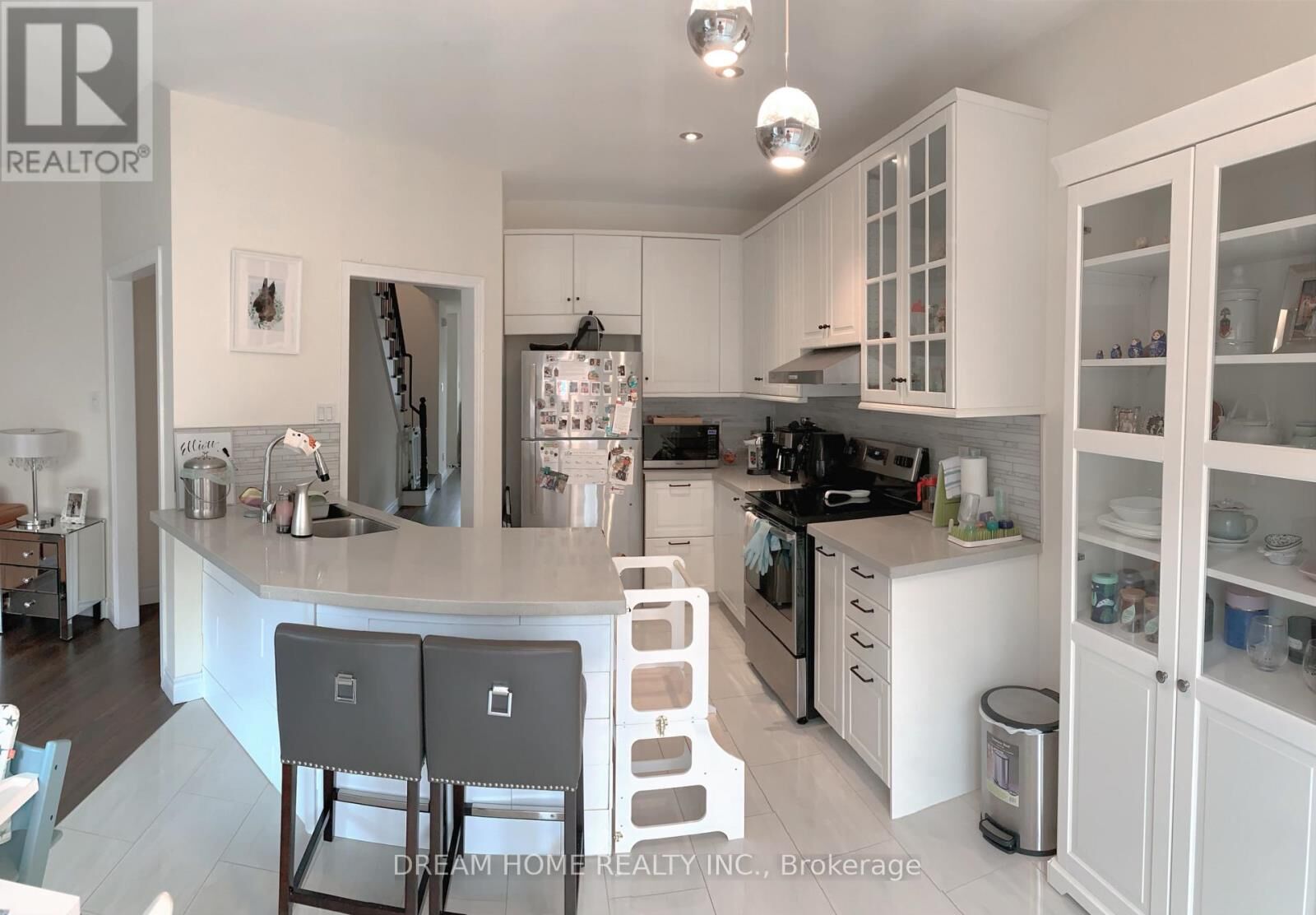 Property Photo: 92 Sanderson Road ON L6C 2H2