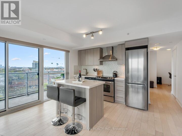 Property Photo:  58 Orchard View Boulevard 1202  ON M4R 0A2 