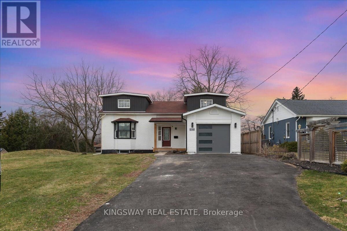 Property Photo:  1144 Fisher Avenue Upper  ON L7P 2L1 