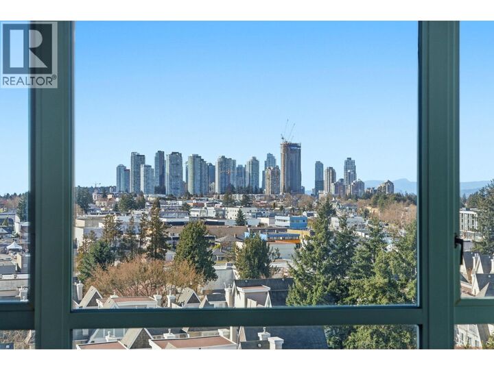 Property Photo:  6622 Southoaks Crescent 1003  BC V5E 4K2 