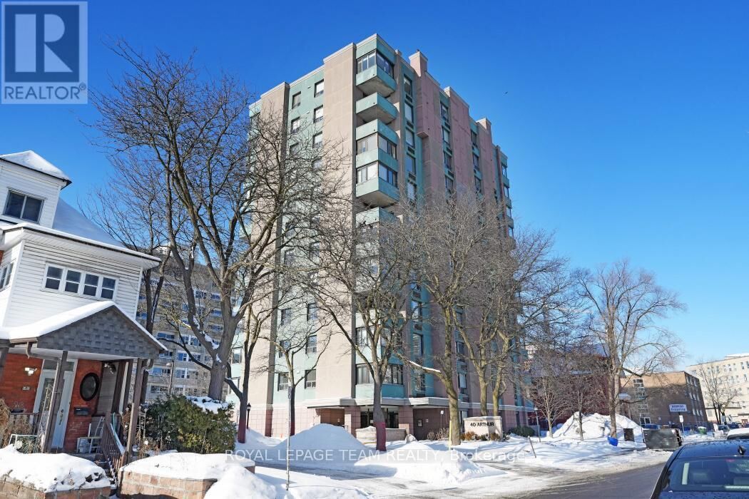 Property Photo:  40 East Arthur Street East 1004  ON K1R 7T5 