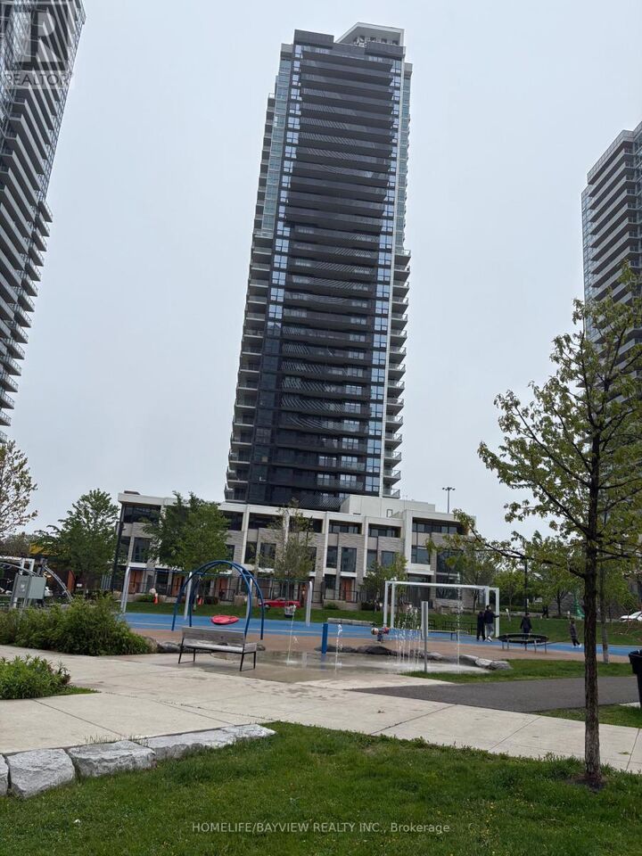 Property Photo:  85 McMahon Drive 2210  ON M2K 0H1 
