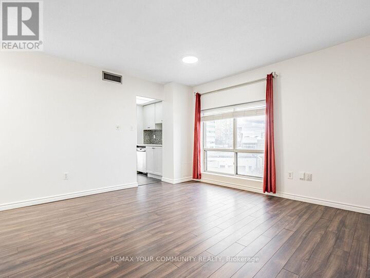 Property Photo:  101 Subway Crescent 304  ON M9B 6K4 