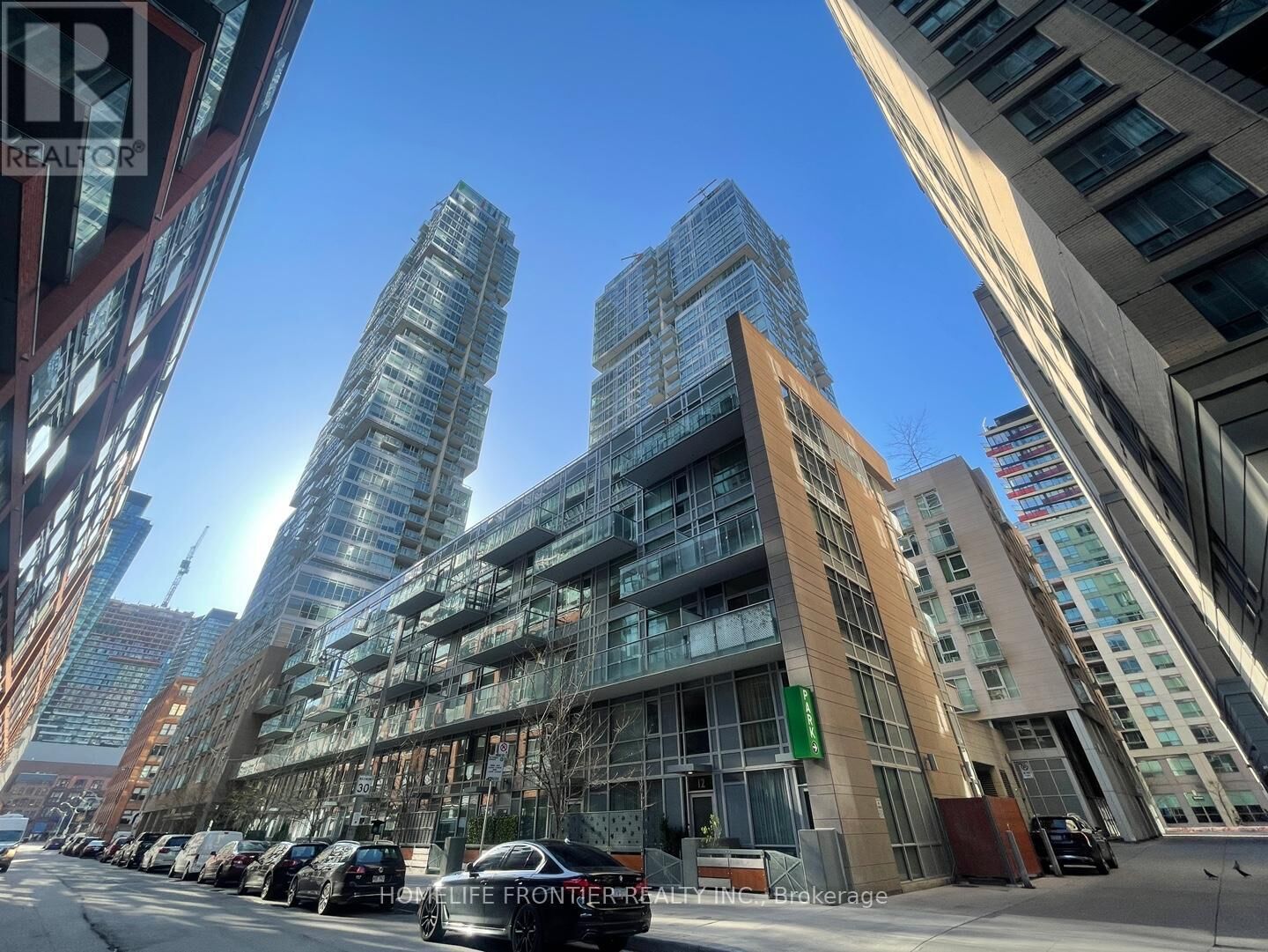 Property Photo: 30 Nelson Street 1606 ON M5V 0H5