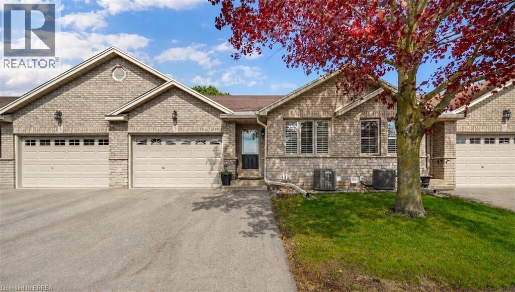 Property Photo: 24 Griffiths Drive 9 ON N3L 4C5