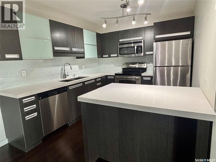 Property Photo:  117 211 Ledingham Street  SK S7V 0C5 