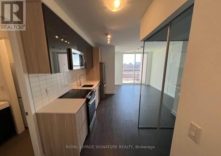 Property Photo:  3100 Keele Street 629  ON M3M 0E1 