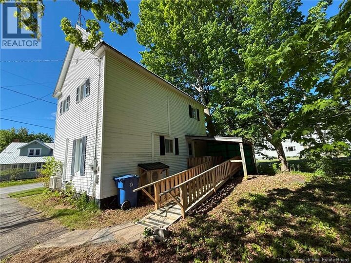 Property Photo:  106 College Street  NB E7M 1K6 