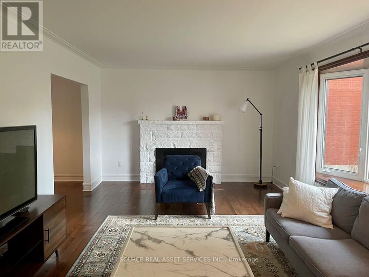 Property Photo:  306 Clare Street  ON K1Z 7E6 