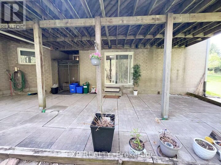 Property Photo: 50 Brookside Road ON L4C 0J6