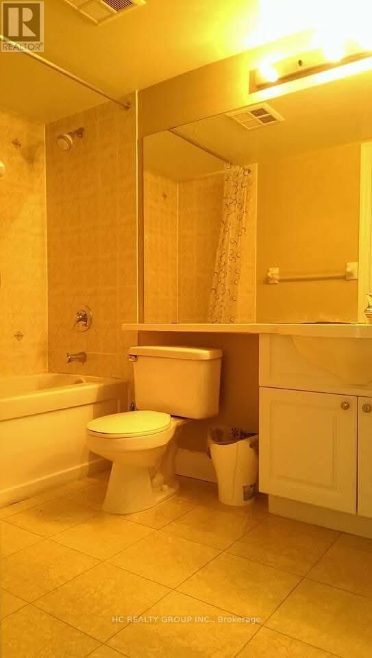 Property Photo:  188 Doris Avenue  ON M2N 6Z5 