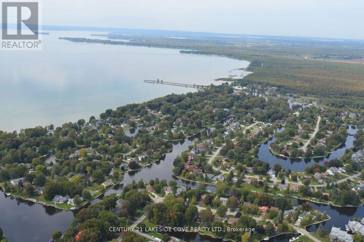 Property Photo: 51 Ridge Avenue ON L0K 1B0