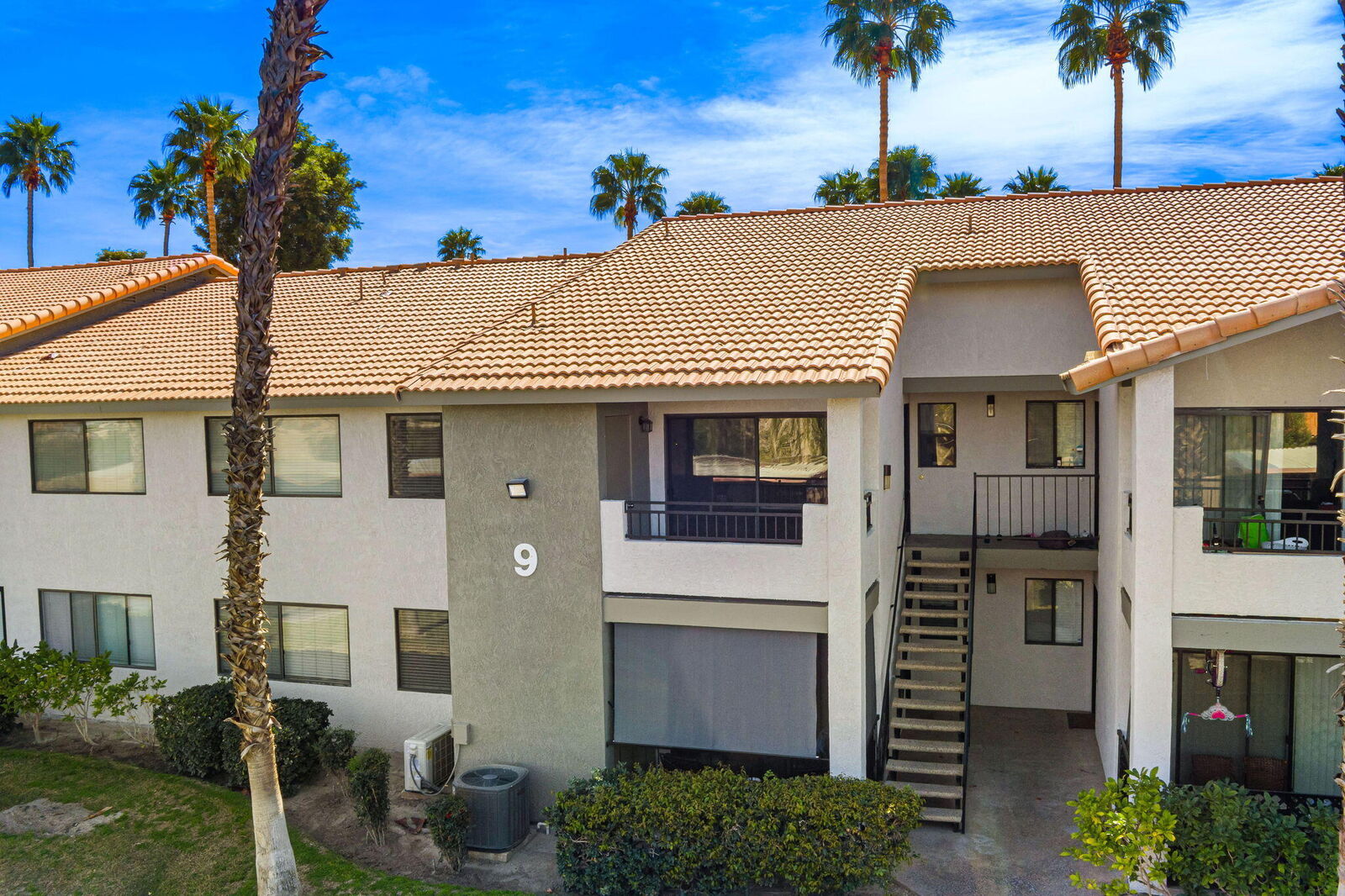 Property Photo:  78650 Avenue 42 906  CA 92203 