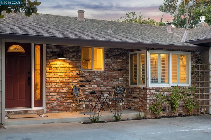 Property Photo:  978 Kenston Dr  CA 94517 